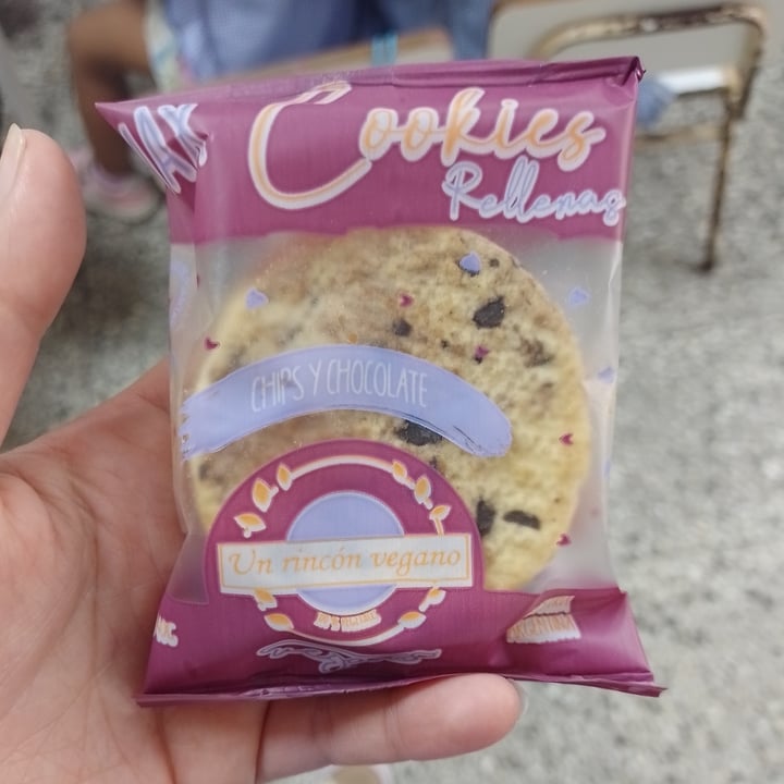 photo of Un Rincón Vegano Max cookies chips y chocolate shared by @barbaraverburg on  28 Apr 2022 - review