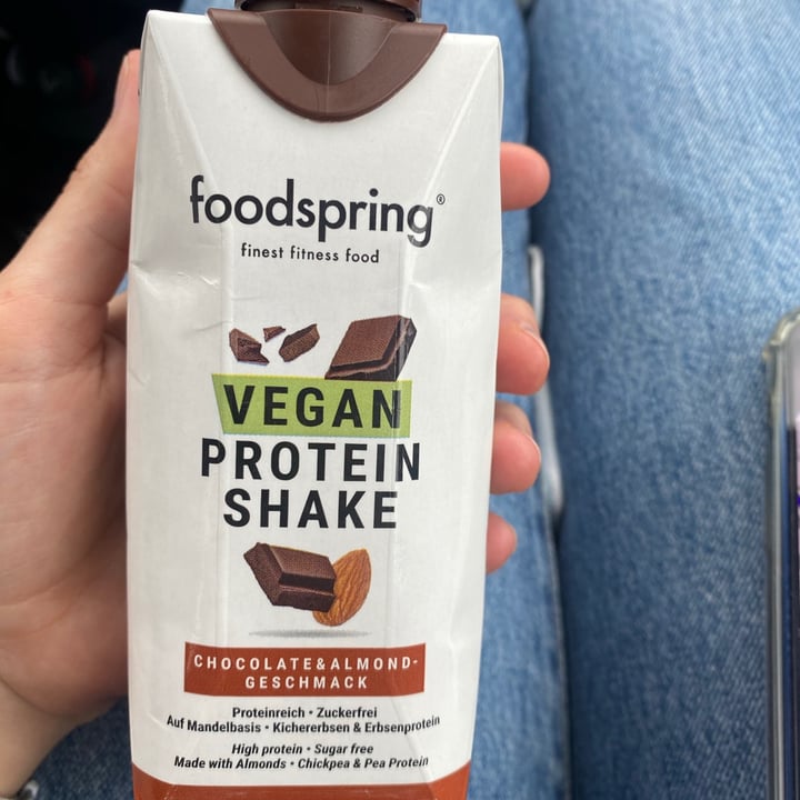 Foodspring Vegan Protein Shake Chocolate & Almond Review abillion
