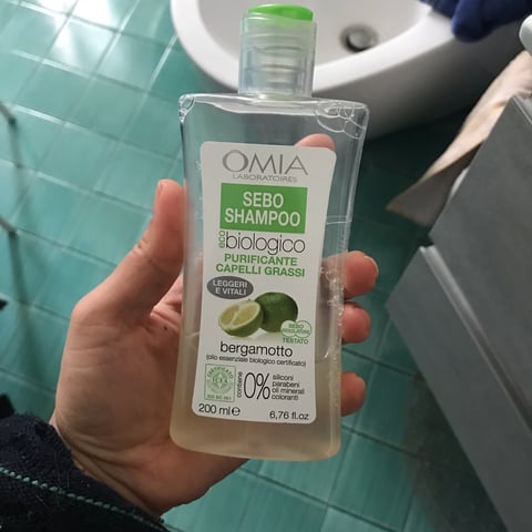 Omia Laboratoires Sebo Shampoo Purificante Capelli Grassi Reviews | abillion