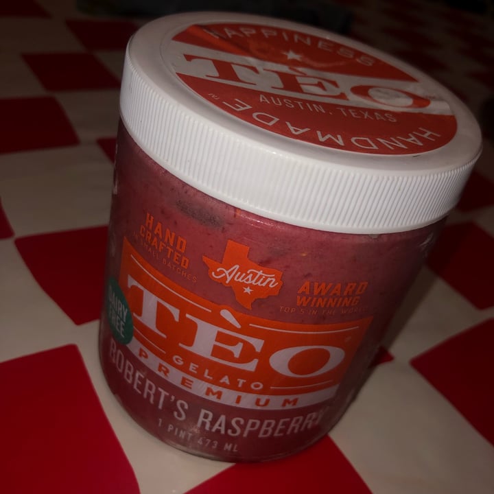 Tèo Gelato Robert’s Raspberry Reviews abillion