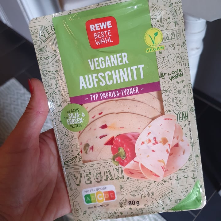 REWE Beste Wahl Veganer Aufschnitt Typ Paprika-Lyoner Review | abillion