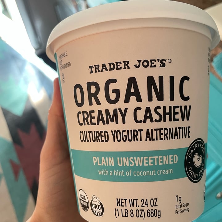 Trader Joe S Organic Creamy Cashew Yogurt Unsweetened Reviews Abillion