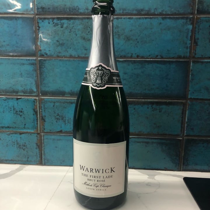Warwick wine The first lady brut rose bubbly Review abillion
