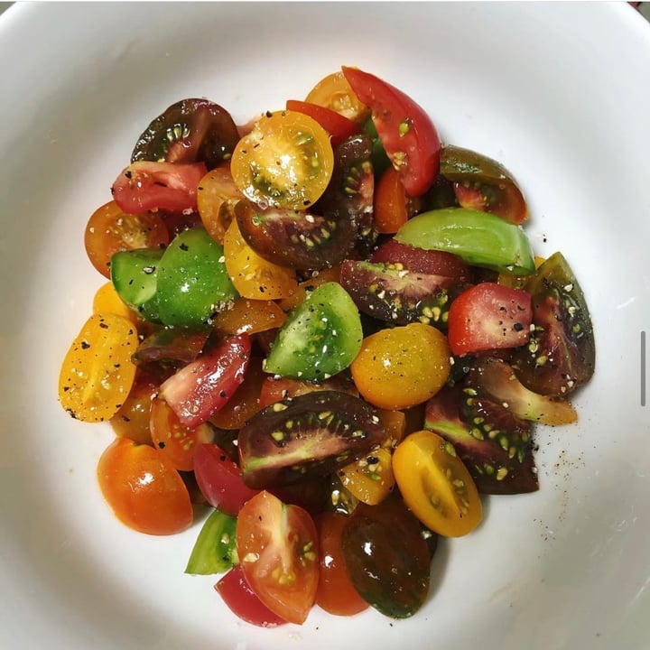 Trader Joe's Mini Heirloom Tomatoes Review abillion