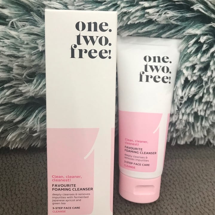 One two free Favourite Foaming Cleanser Reviews | abillion