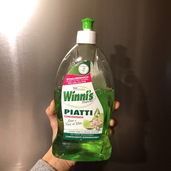 winni-s-naturel-detersivo-per-piatti-lime-e-fiori-di-mela-review-abillion