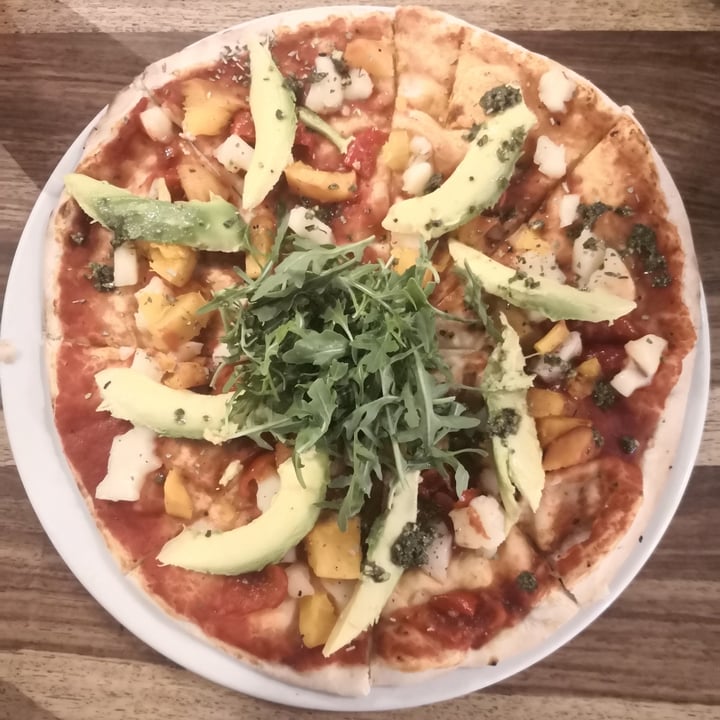 Lupa Osteria Umhlanga Umhlanga, South Africa Yoga Bunny Pizza Review