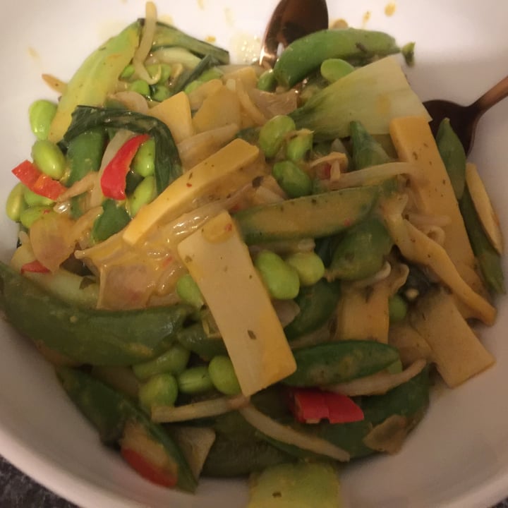 ASDA Plant Based Coconut & Lemongrass StirFry Sauce Review abillion