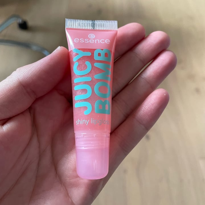 Essence Juicy Bomb Review abillion