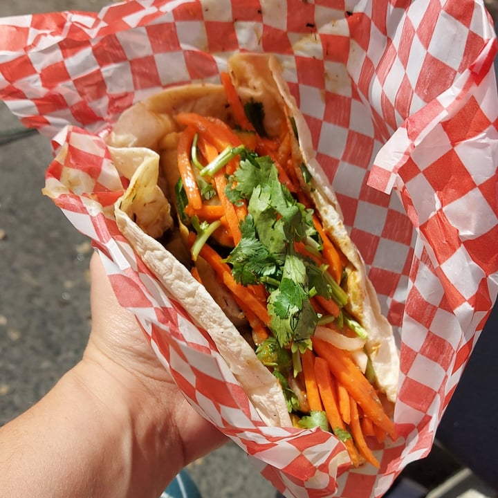 Banh Mi Boys Old Toronto, Toronto, Canada Lemongrass Tofu Taco Review