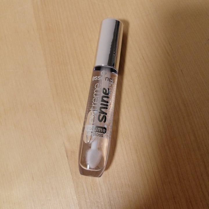 essence cosmetics Extreme shine volume lipgloss 01 crystal clear Review