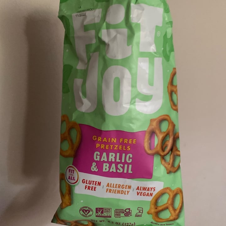 FitJoy Garlic & Basil Grainfree Pretzels Review abillion