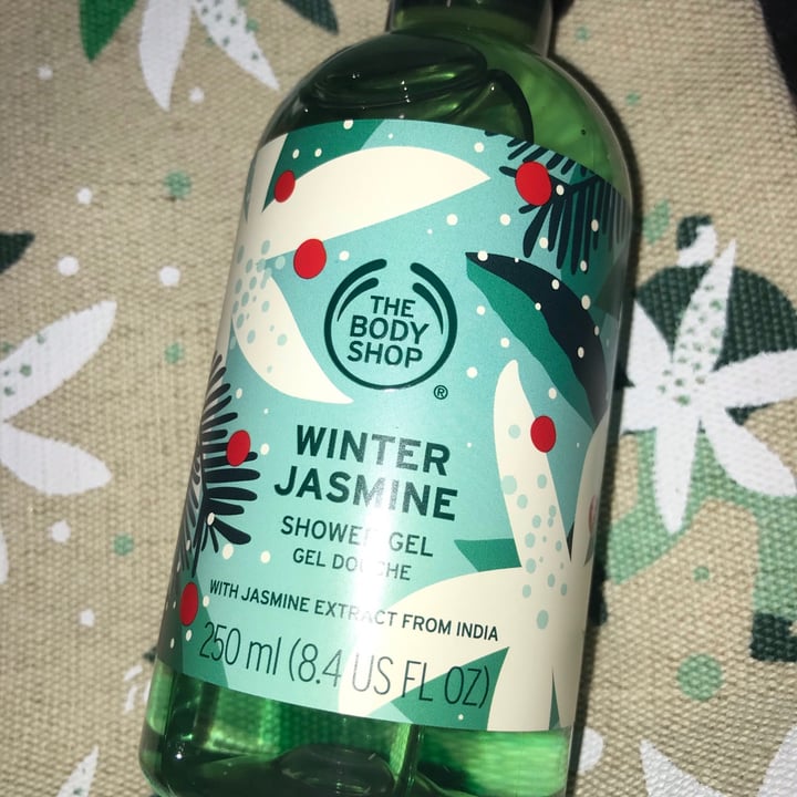 The Body Shop Winter jasmine shower gel Review abillion