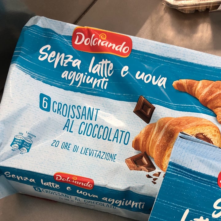 review photo of Dolciando Croissant Al Cioccolato Senza latte e uova aggiunti shared by @inescedeno20 on 10 Sep 2021 - review