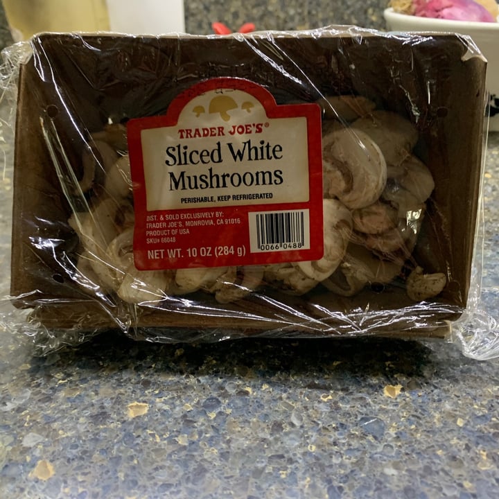 Trader Joe's Sliced White Mushrooms Review abillion