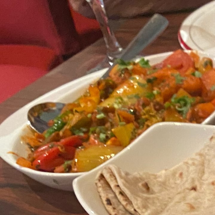 Indian Kitchen United Kingdom Garlic Chilli Vegetables Review abillion