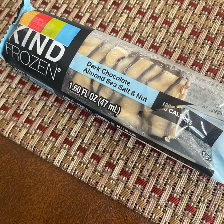 KIND Dark Chocolate Almond Sea Salt Review abillion