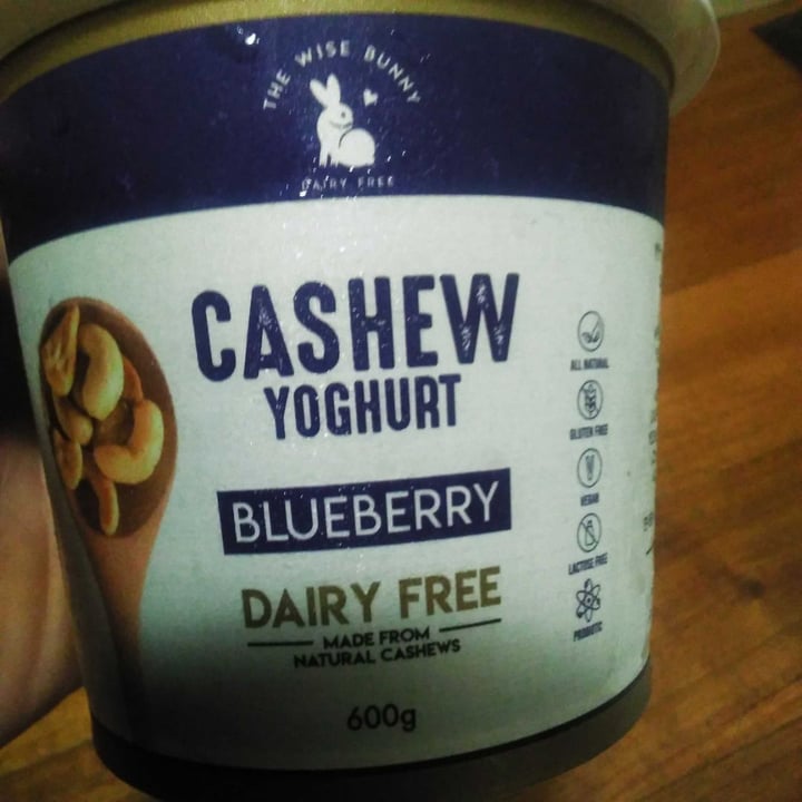 The Wise Bunny Blueberry Cashew Yoghurt Review abillion