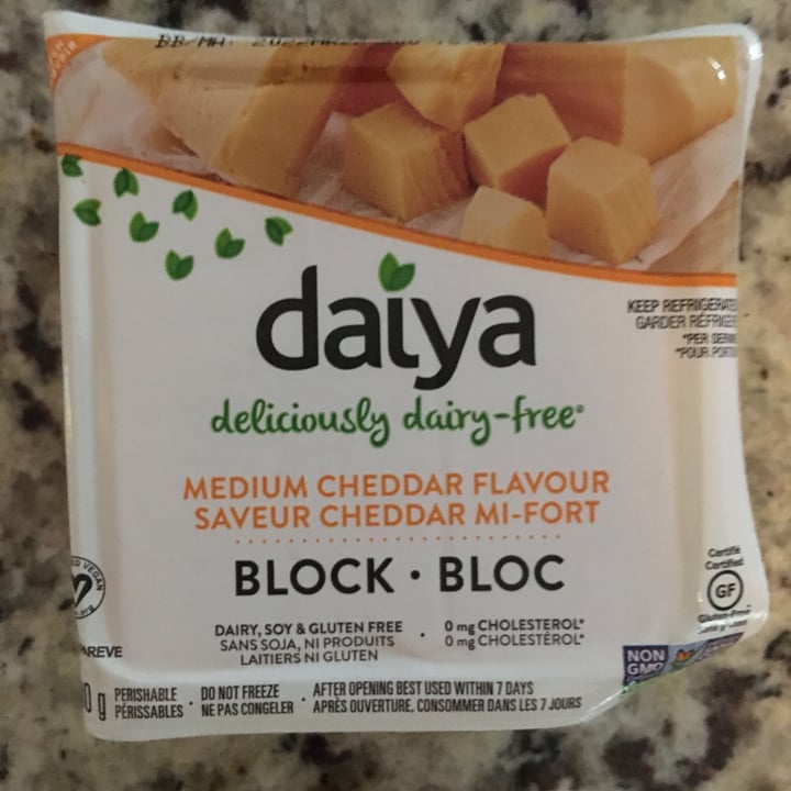 Daiya Cheddar Style Slices Review abillion