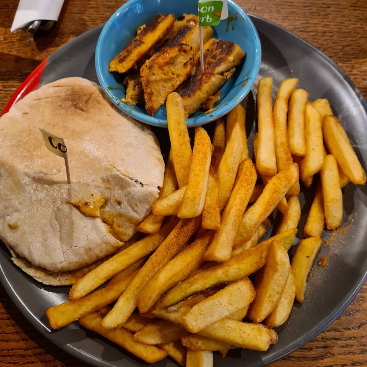 Nando's Liverpool - ONE United Kingdom PERI-salted chips Review | abillion