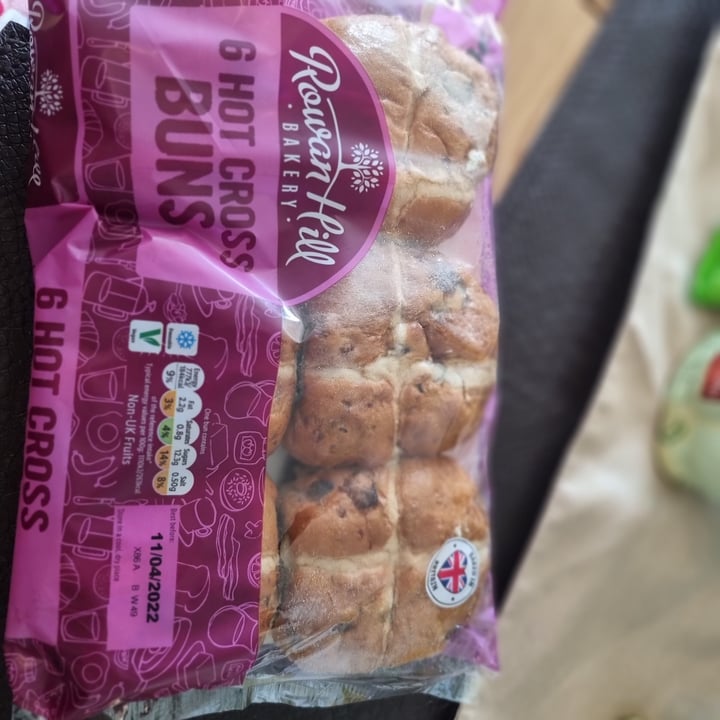 Rowan Hill Bakery 6 hot cross buns Review abillion