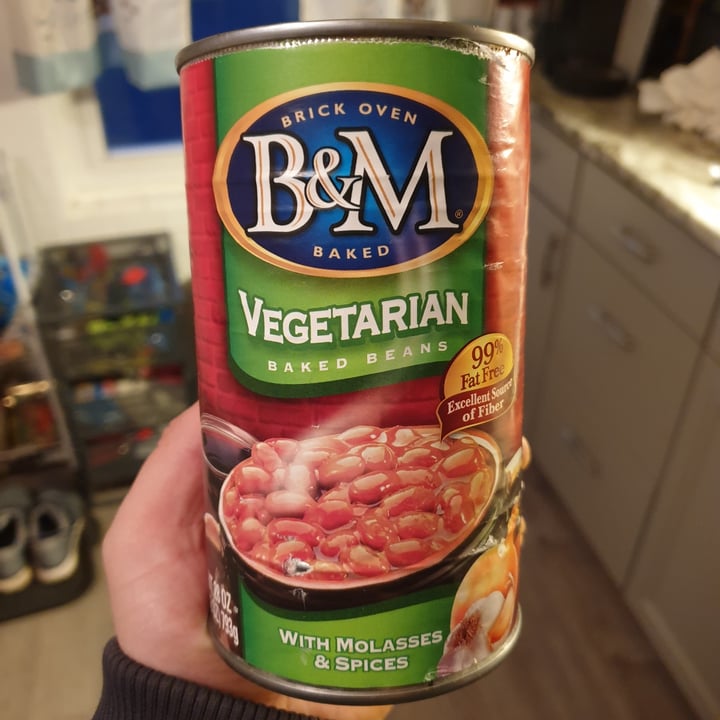 review photo of B&M Vegetarian Baked Beans with Molasses and Spices shared by @autumnleaves on 29 Mar 2022 - review