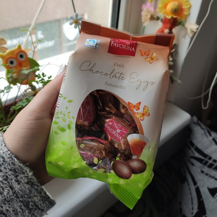 Favorina Dark Chocolate Eggs Amaretto Review abillion