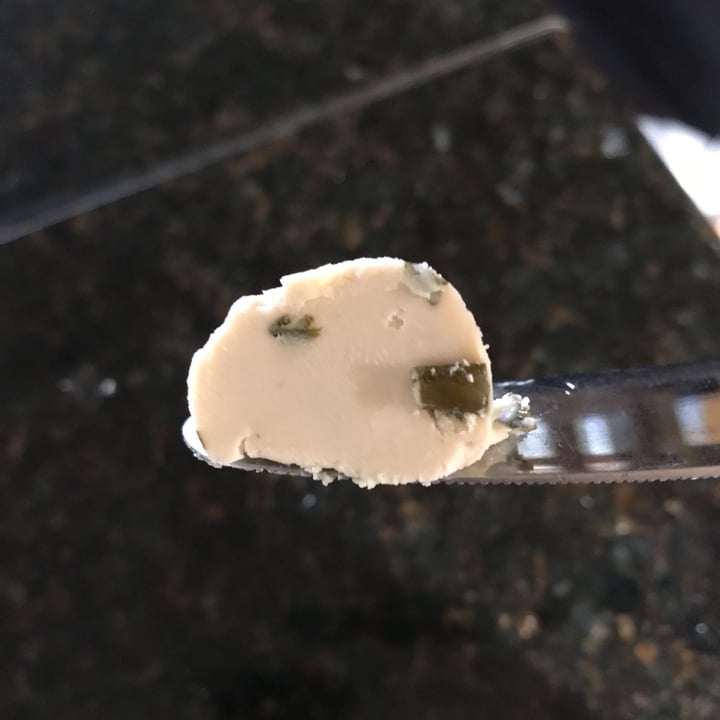 Miyoko's Creamery Double Cream Classic Chive Cashew Milk Cheese Review