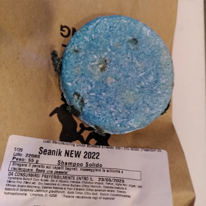 LUSH Fresh Handmade Cosmetics Seanik Shampoo Bar Review abillion