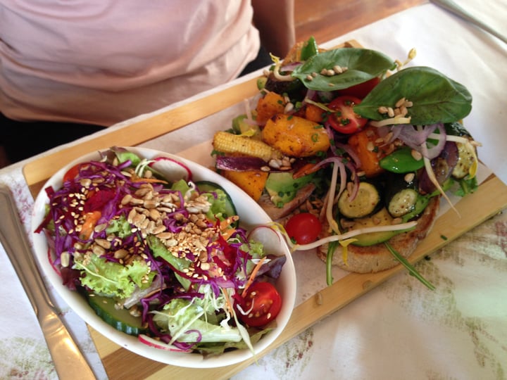 Bayleaf Café Vegan lunch of the day Reviews abillion