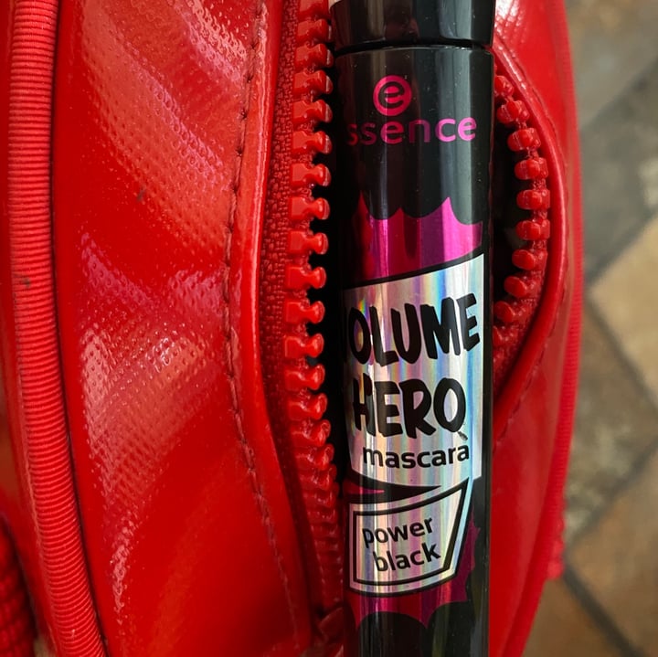 essence cosmetics Máscara Volume Hero Review abillion