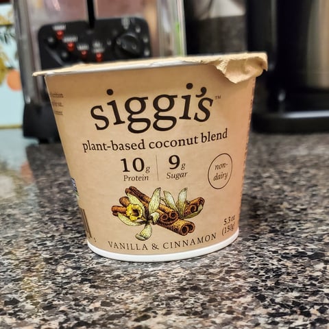 siggi's Siggis Vanilla & Cinnamon Coconut Yogurt Reviews | abillion