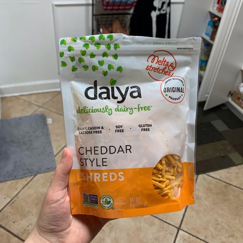 Daiya, Cheddar Style Shreds, cheese, dairy alternatives, food, review