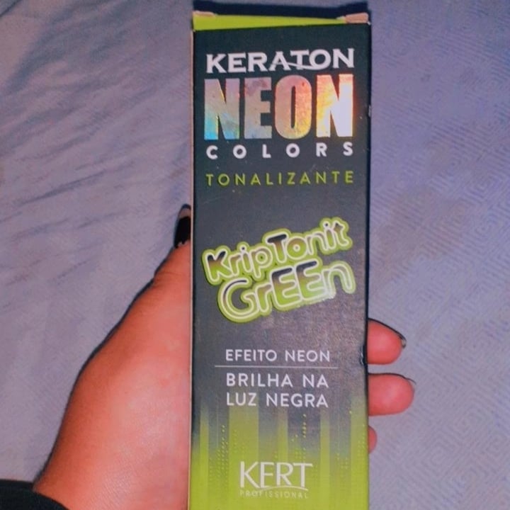 photo of Keraton Tonalizante Tonalizante verde neon vegano shared by @rafaveg on  11 Sep 2021 - review