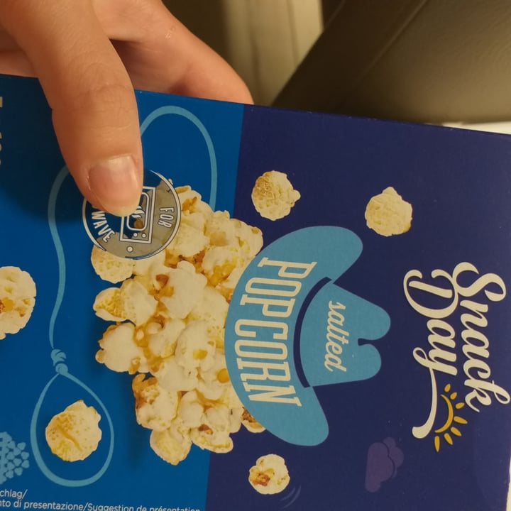 Snack Day Salted pop corn Review abillion