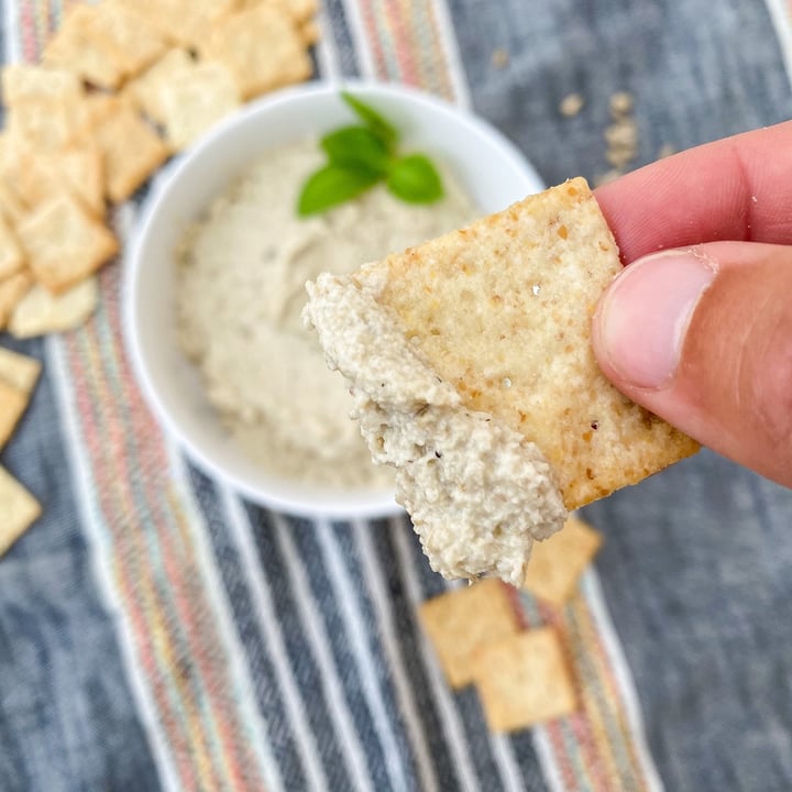 Simple Mills Almond Flour Crackers Review abillion