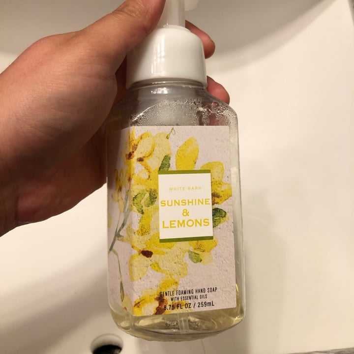 Bath & Body Works Sunshine lemons hand foam Review abillion