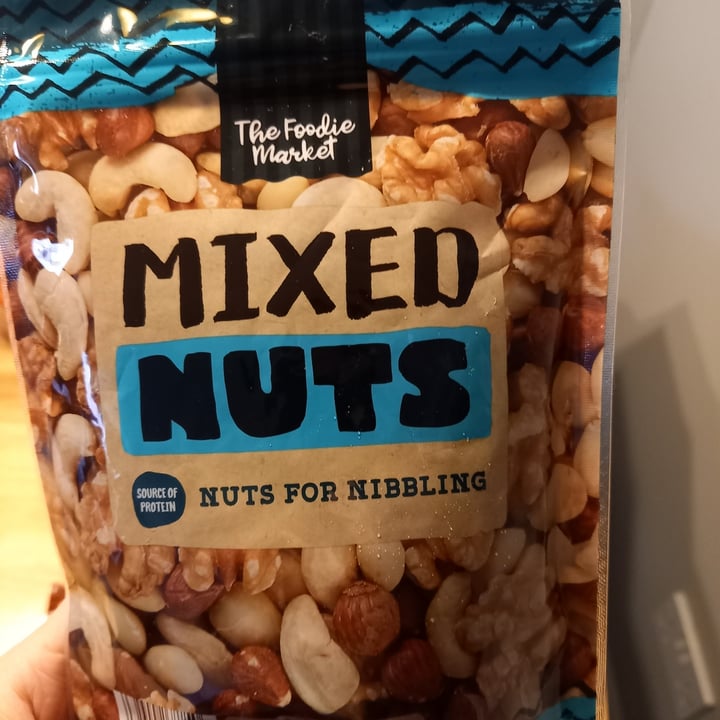 The Foodie Market Mixed Nuts Review abillion
