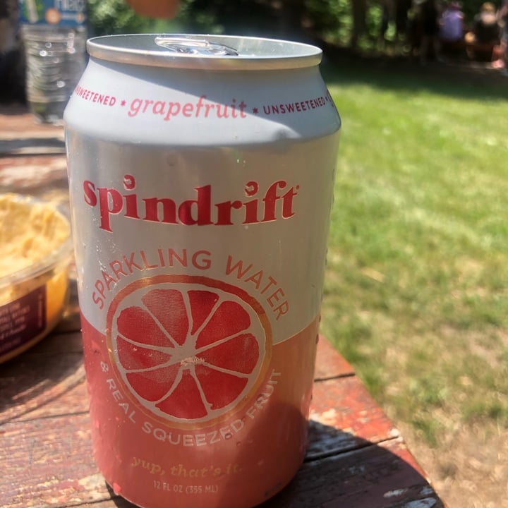 Spindrift Grapefruit Sparkling Water Review abillion