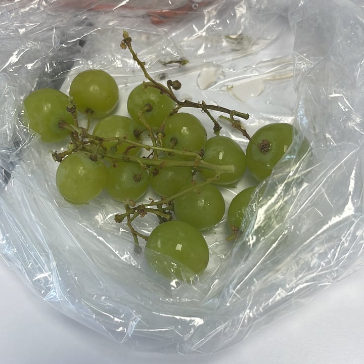 Woolworths Norwood Mall Hawkins Estate, Johannesburg, South Africa grapes Review abillion