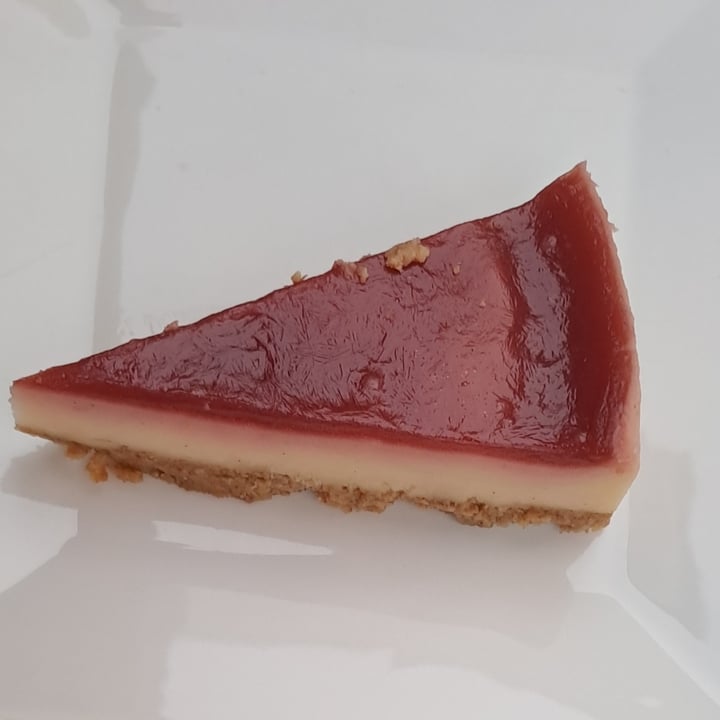 Marks & Spencer Food (M&S) plant kitchen strawberry cheesecake Review