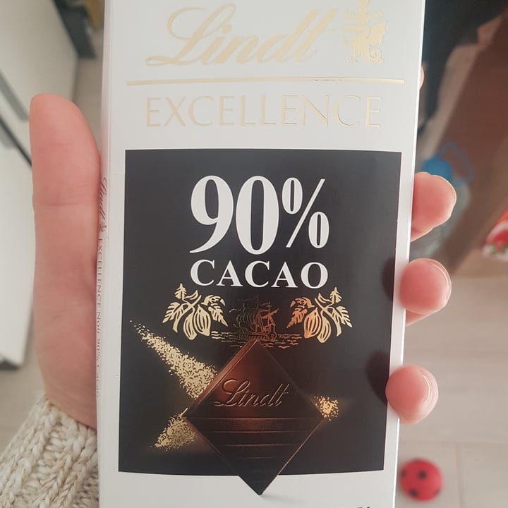 lindt-90-dark-chocolate-review-abillion