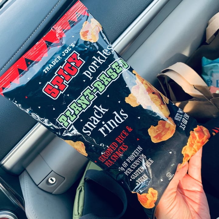 Trader Joe's Spicy porkless plantbased snack rinds Review abillion