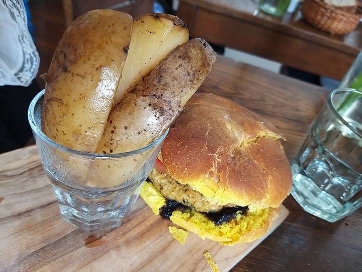 photo of Artemisia Vegan Burger (Cornbread- Avocado- Tomato- Yamani Rice) shared by @lolarocha on  22 Sep 2019 - review