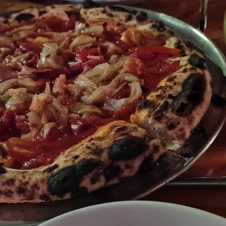 B Side Pizza & Wine Bar Manhattan, New York, United States Margherita