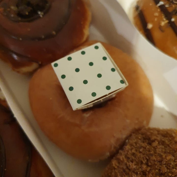 Krispy Kreme The New Vegan Trio Fudge Brownie Bliss, Caramel Choc