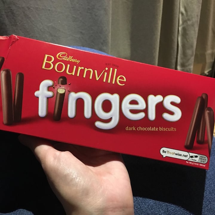 photo of Cadbury Bournville Fingers shared by @londonveganista on  23 Sep 2021 - review