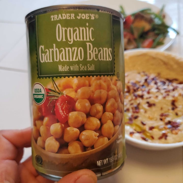 Trader Joe's Organic Garbanzo Beans Made with Sea Salt Review abillion
