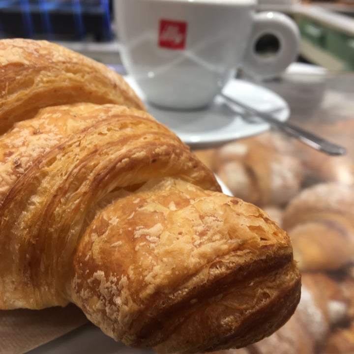 Pasticceria Marabelli Brioche vegana vuota Reviews abillion