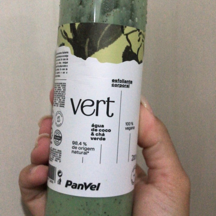 photo of Panvel Esfoliante Corporal Agua de Coco e Chá Verde shared by @adrieleangelica on  31 Oct 2022 - review